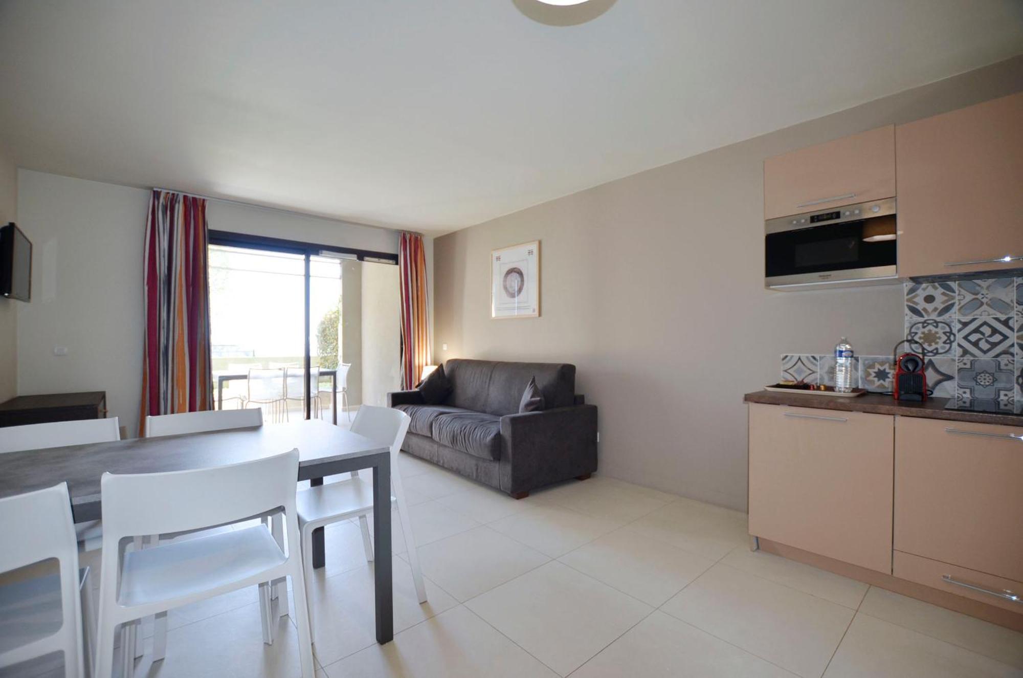 La Perle D'Eze - Aparthotel Phòng bức ảnh